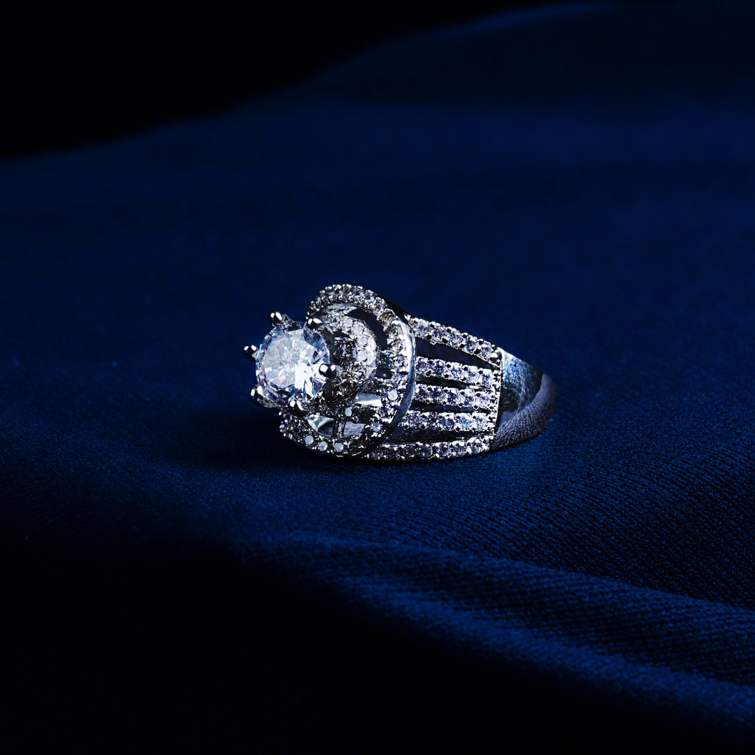 Diamond Mirage Halo Ring