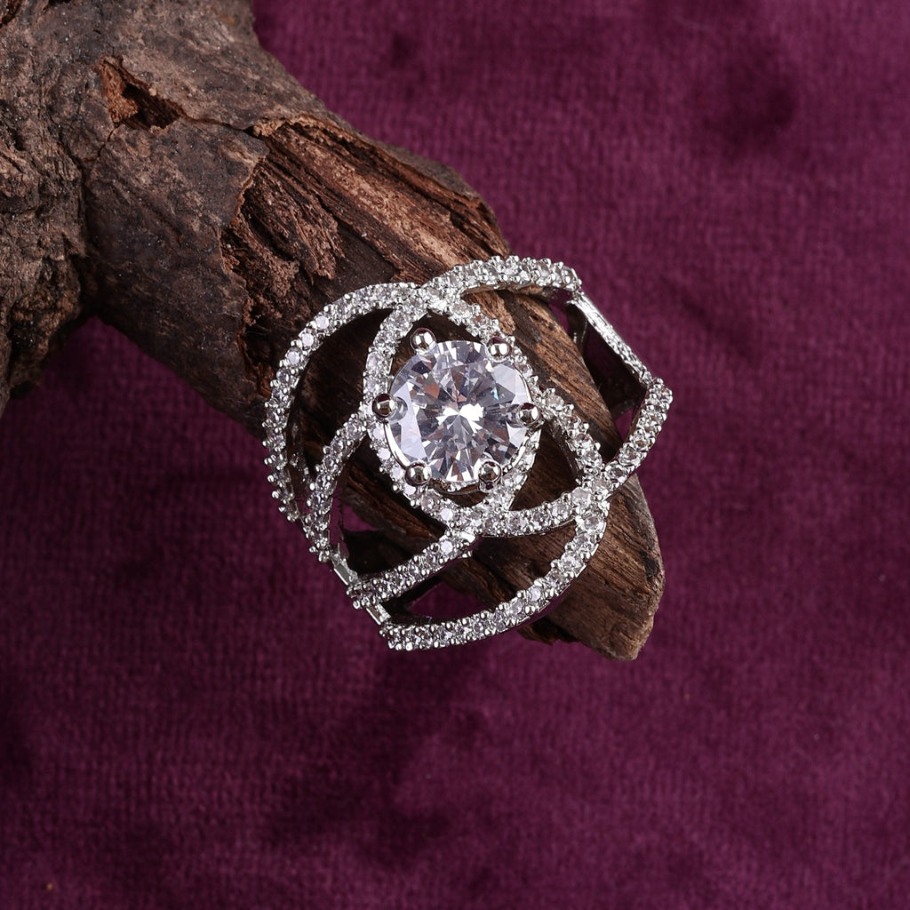 Diamond Gleam Heritage Ring