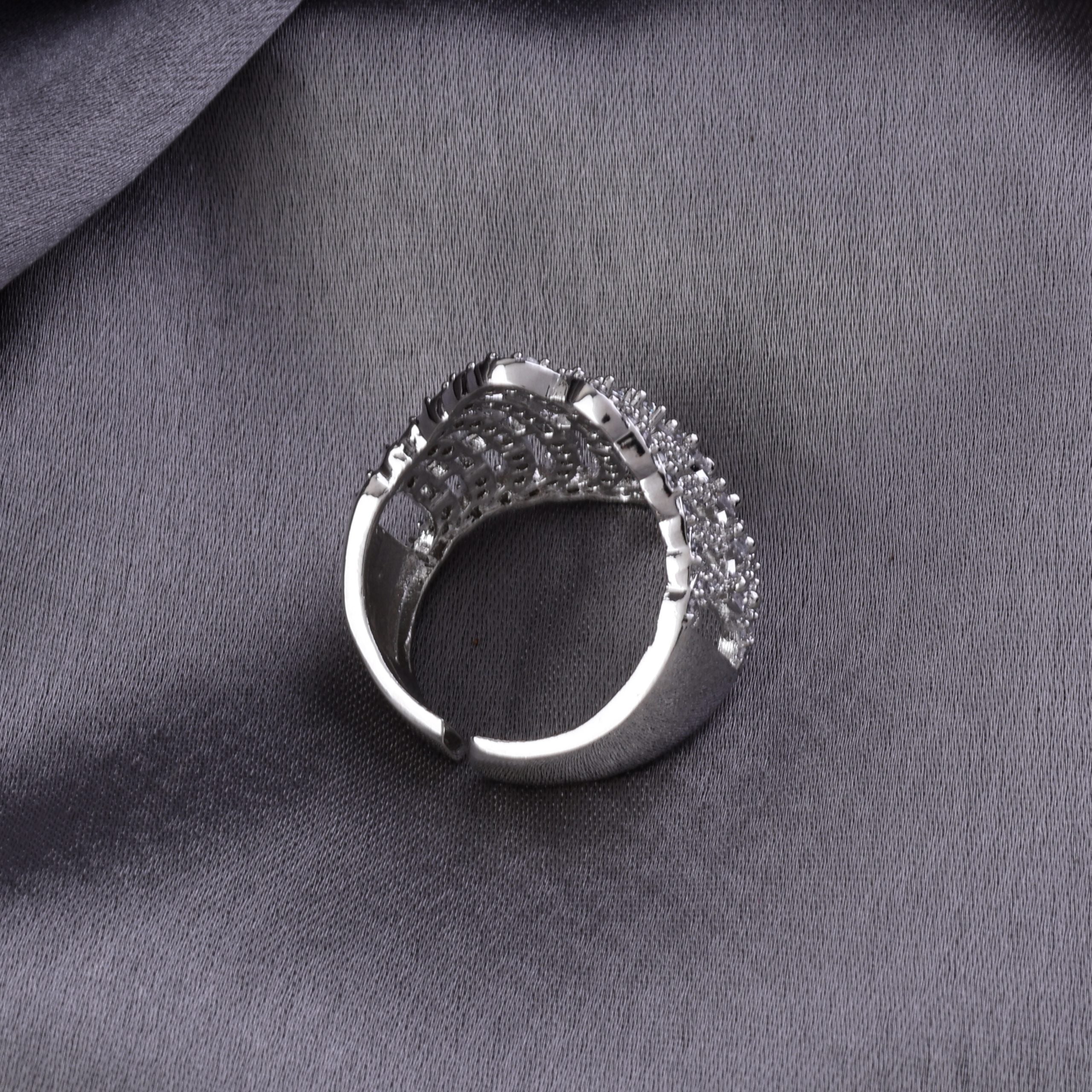 Diamond Halo Emblem Ring