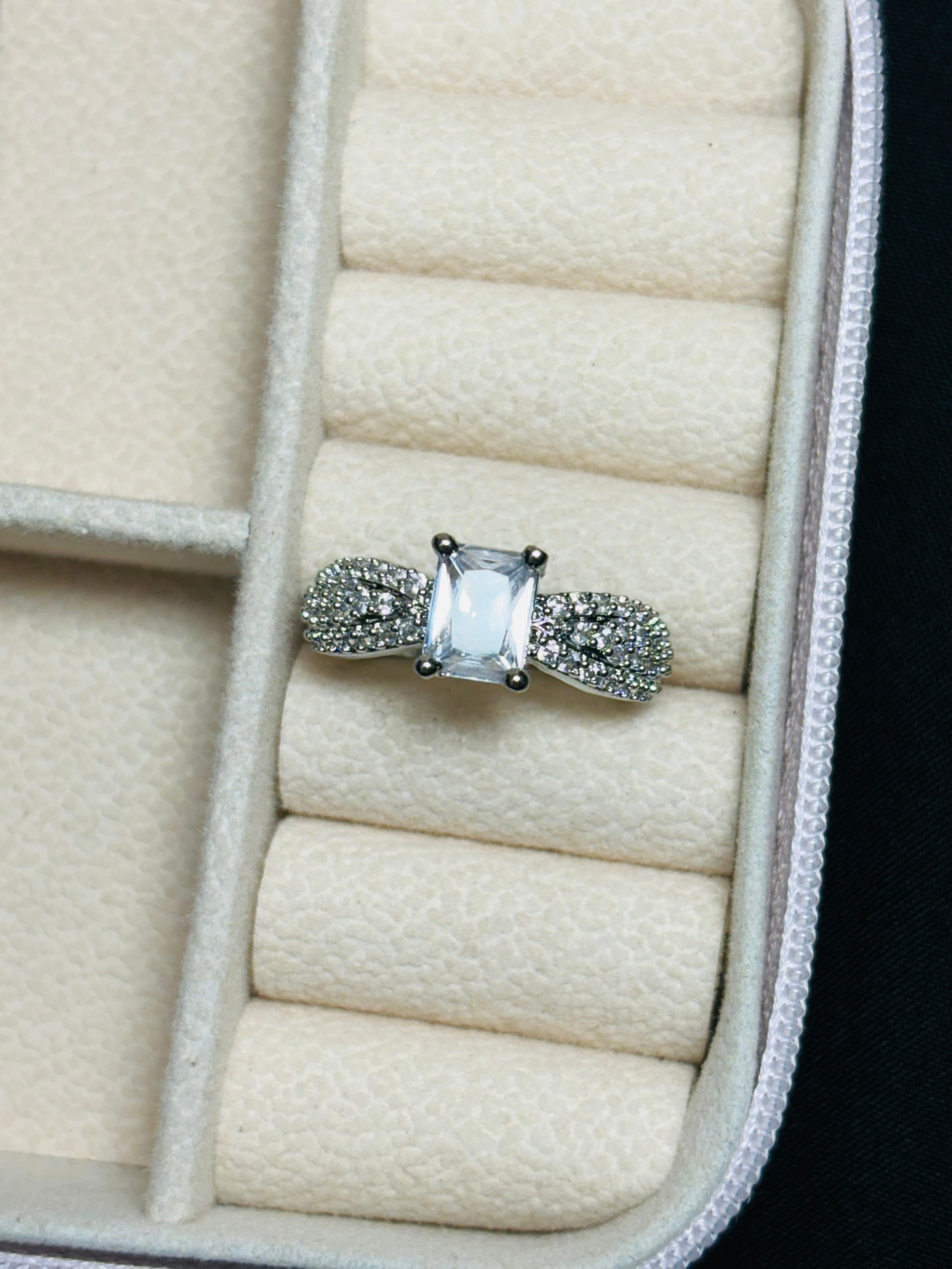 Elegance Square Halo Ring