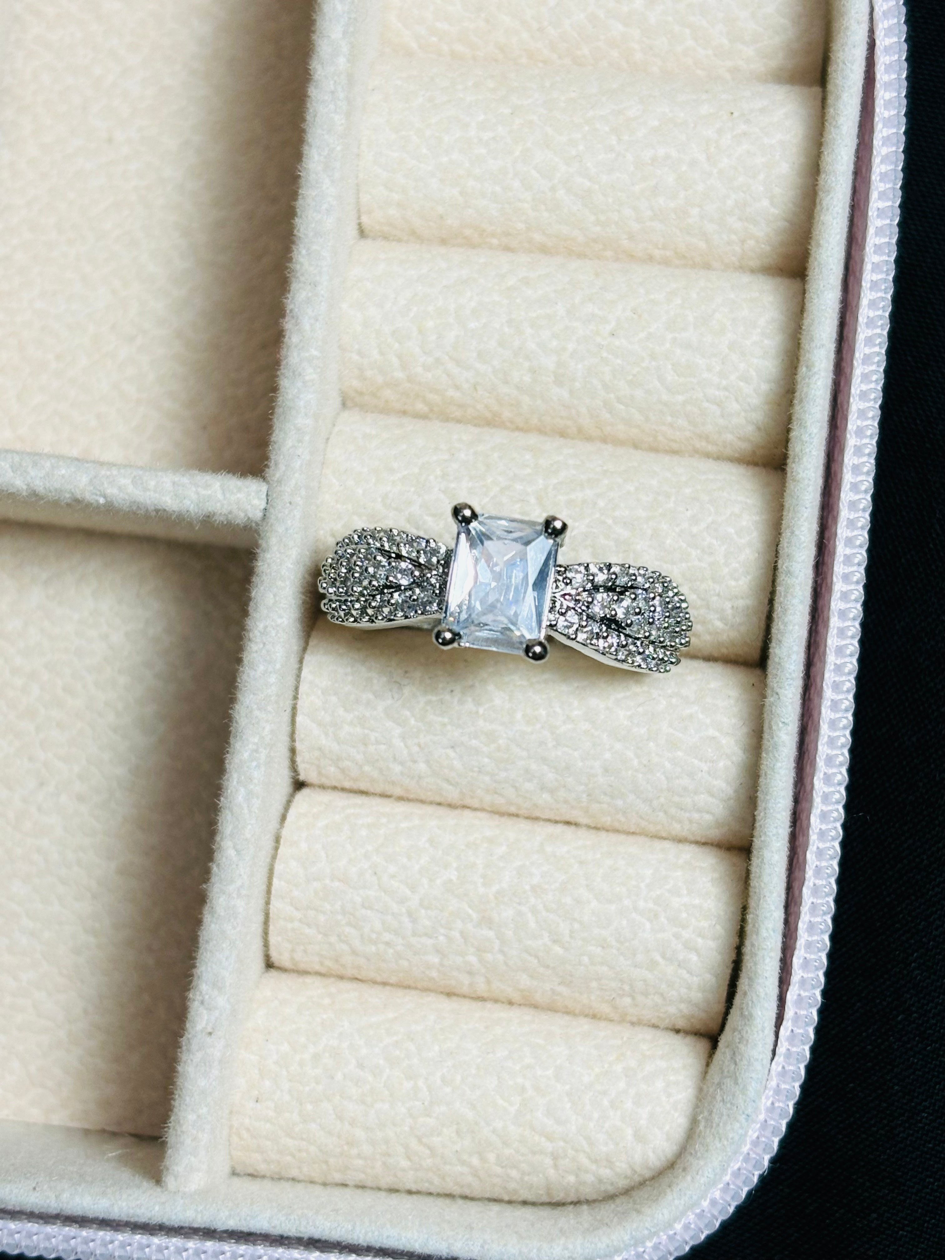 Elegance Square Halo Ring