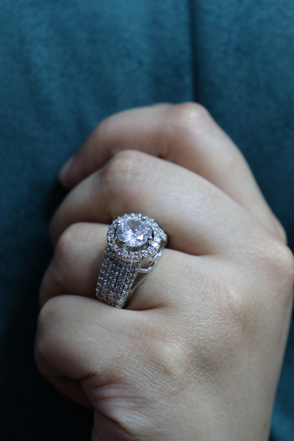 Classic Halo Radiance Ring