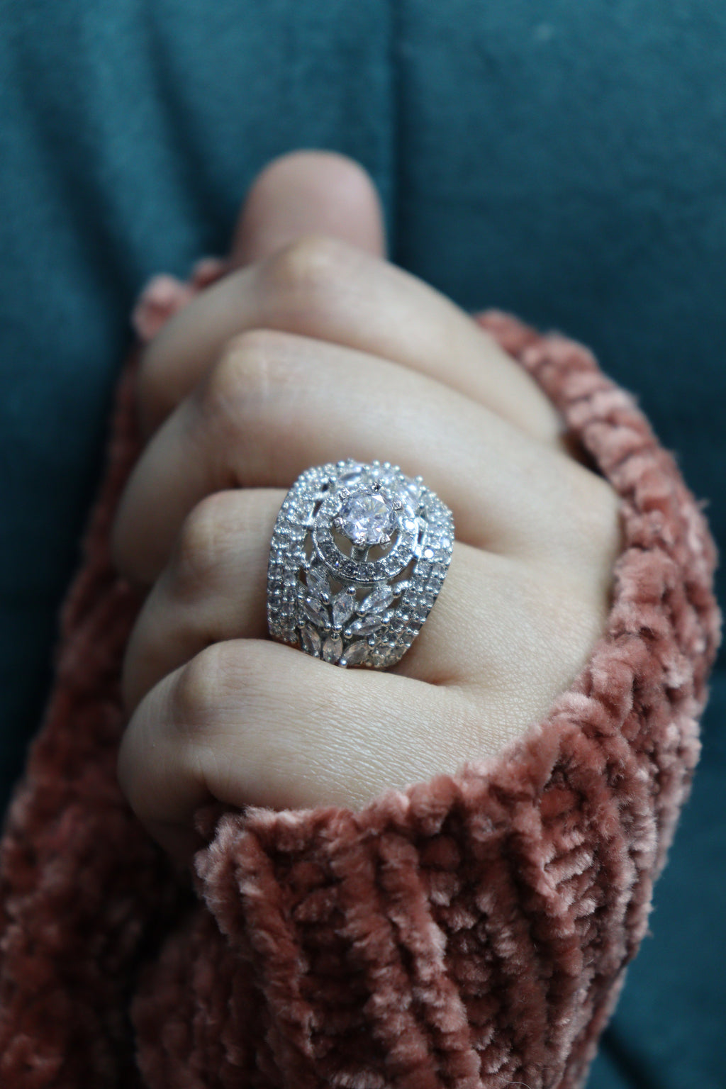 Grandeur Halo Emerald Ring