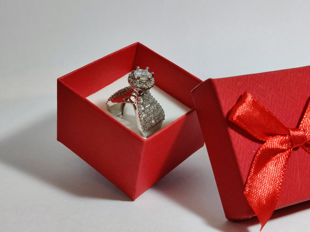 Diamond Eternity Promise Ring