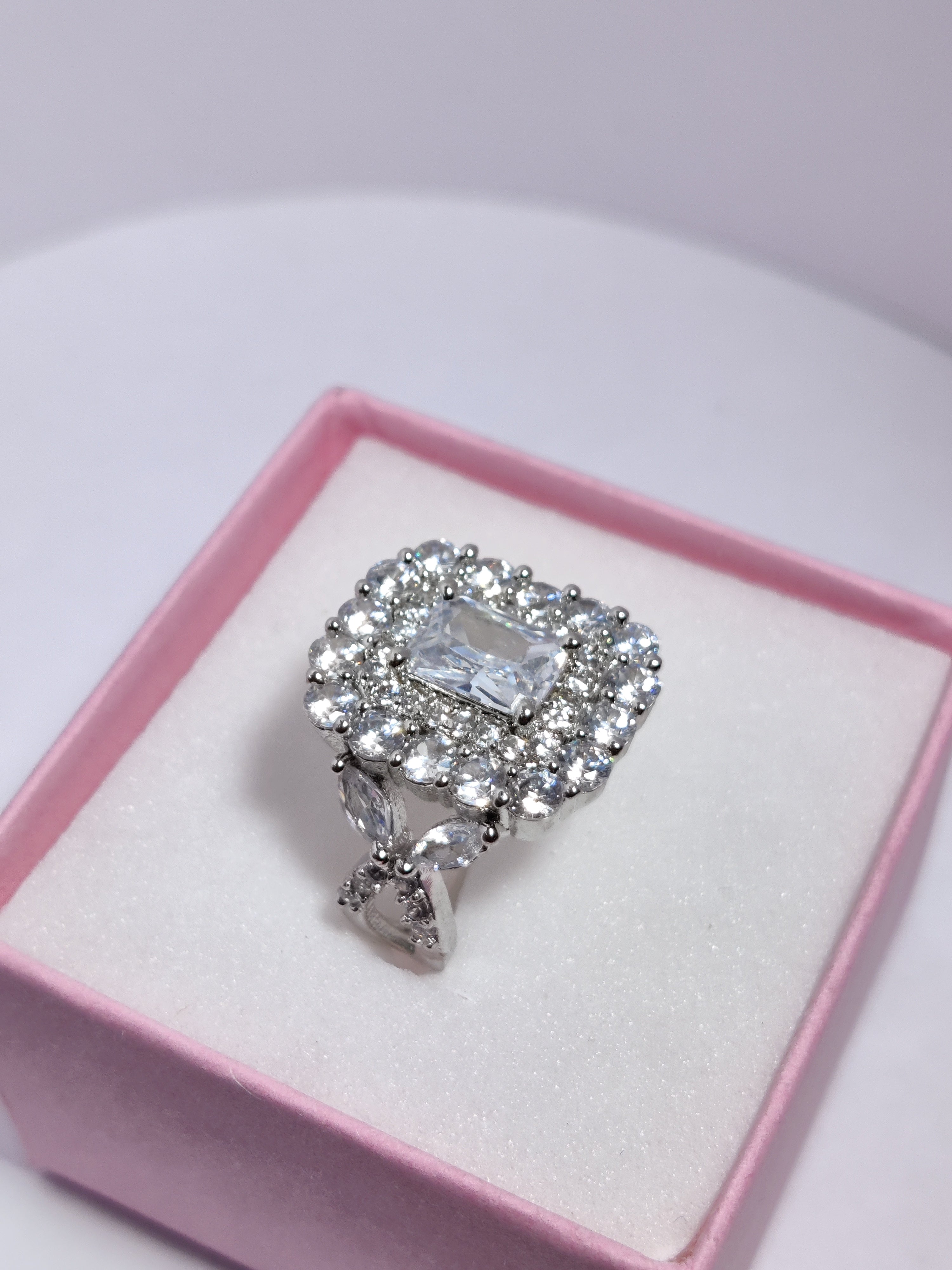 Royal Prism Halo Ring