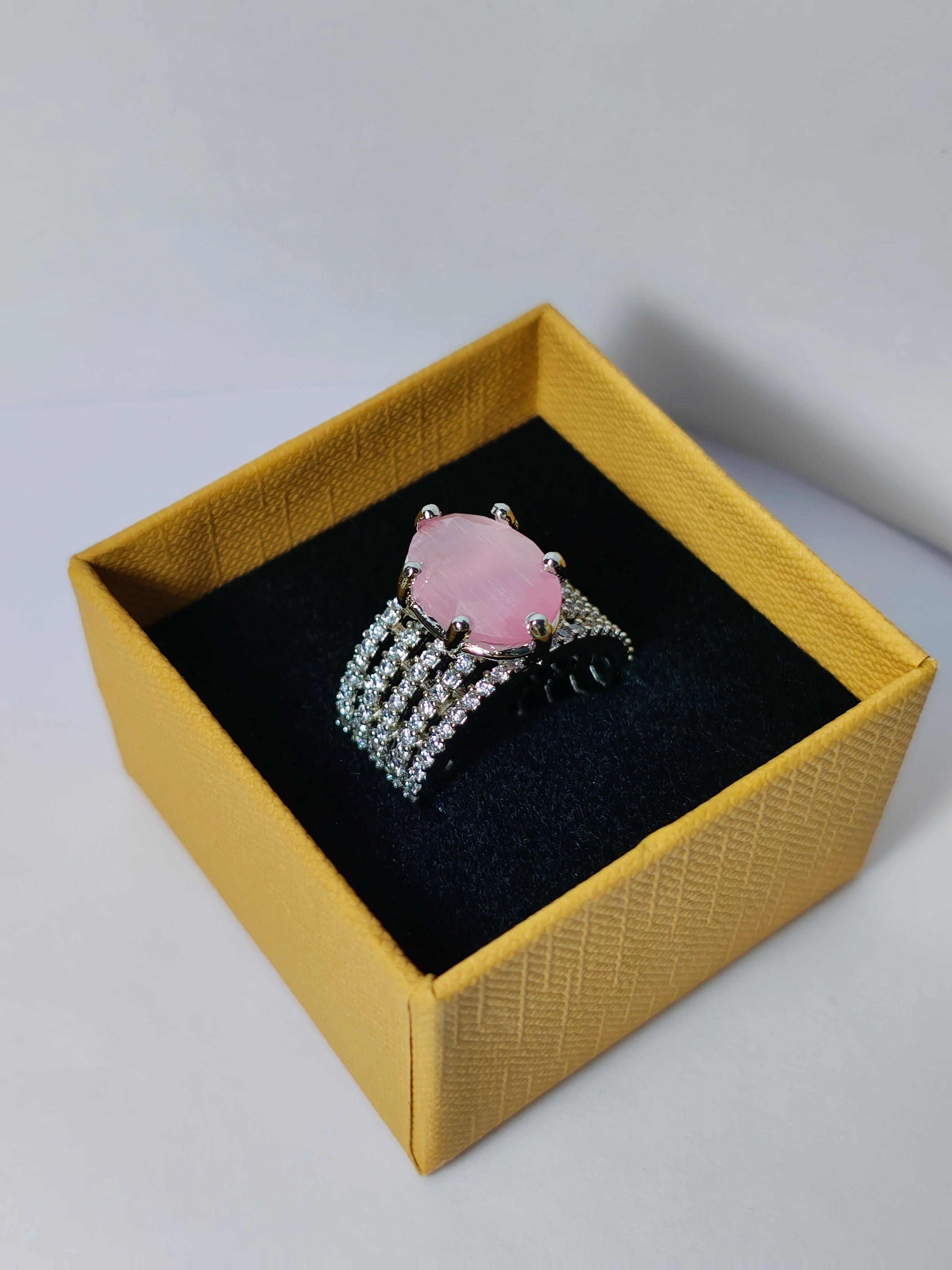 Platinum Crest Diamond Ring