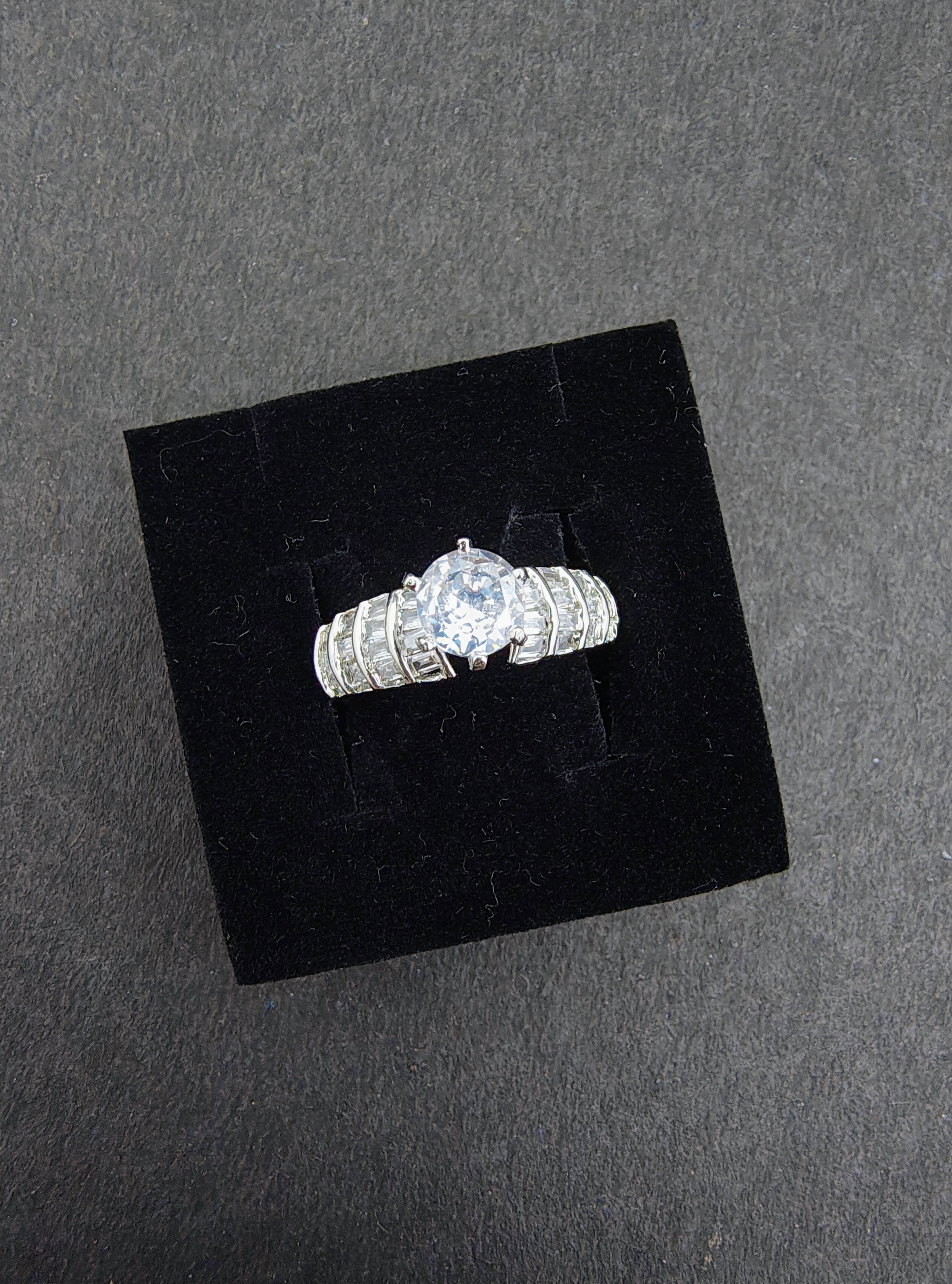 Pure Majesty Halo Ring
