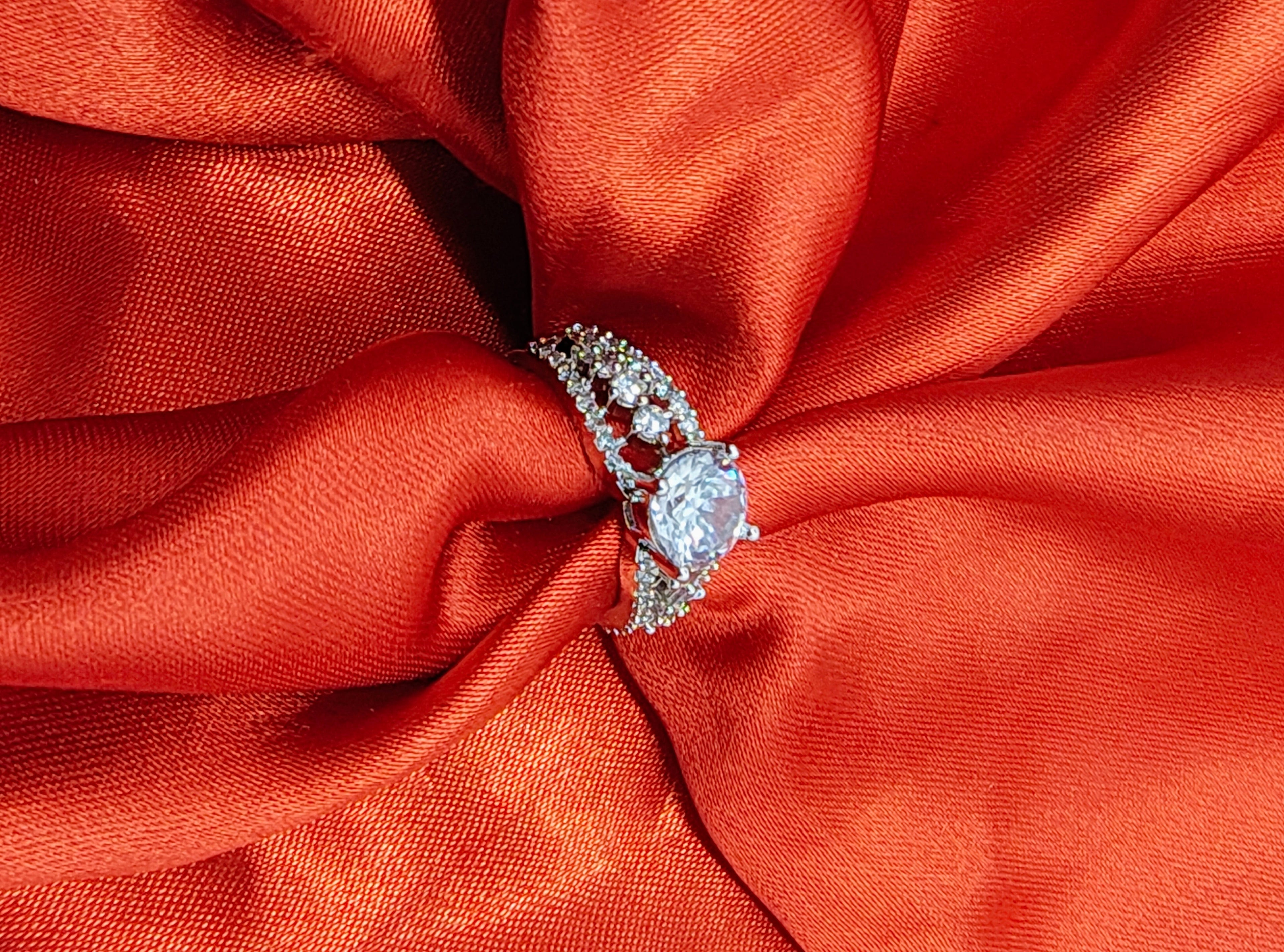 Royal Frost Diamond Ring